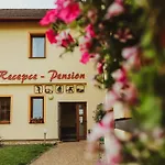 Pensionat Sport - Relax Buky 3*